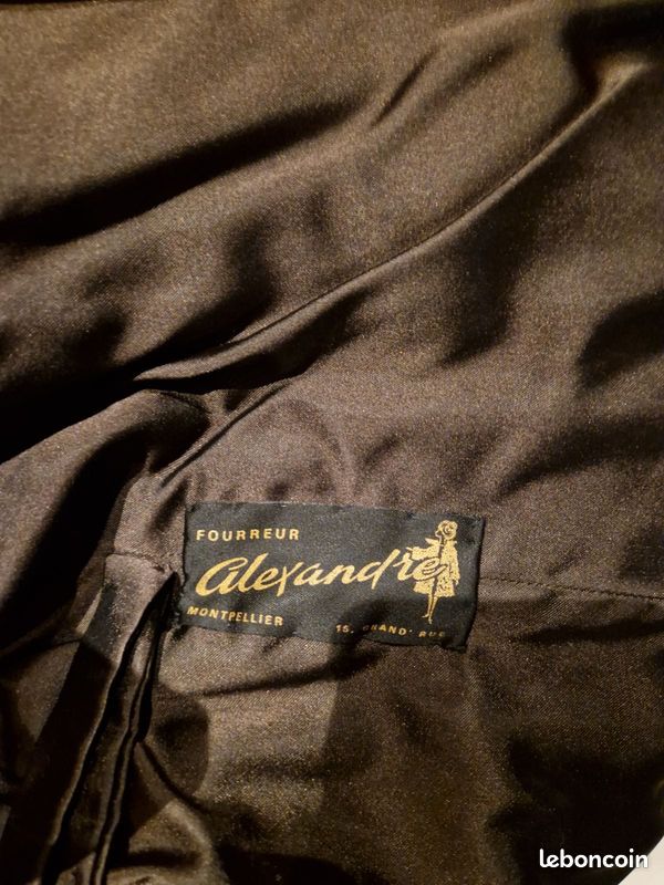 Manteau En Fourrure Type Vison ? - Taille M, Marron, Occasion Très Bon état - Fourreur Alexandre Montpellier