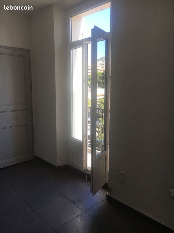 Appartement 2 pièces 30 m² · à Toulon · 30 m² · 620 €/mois