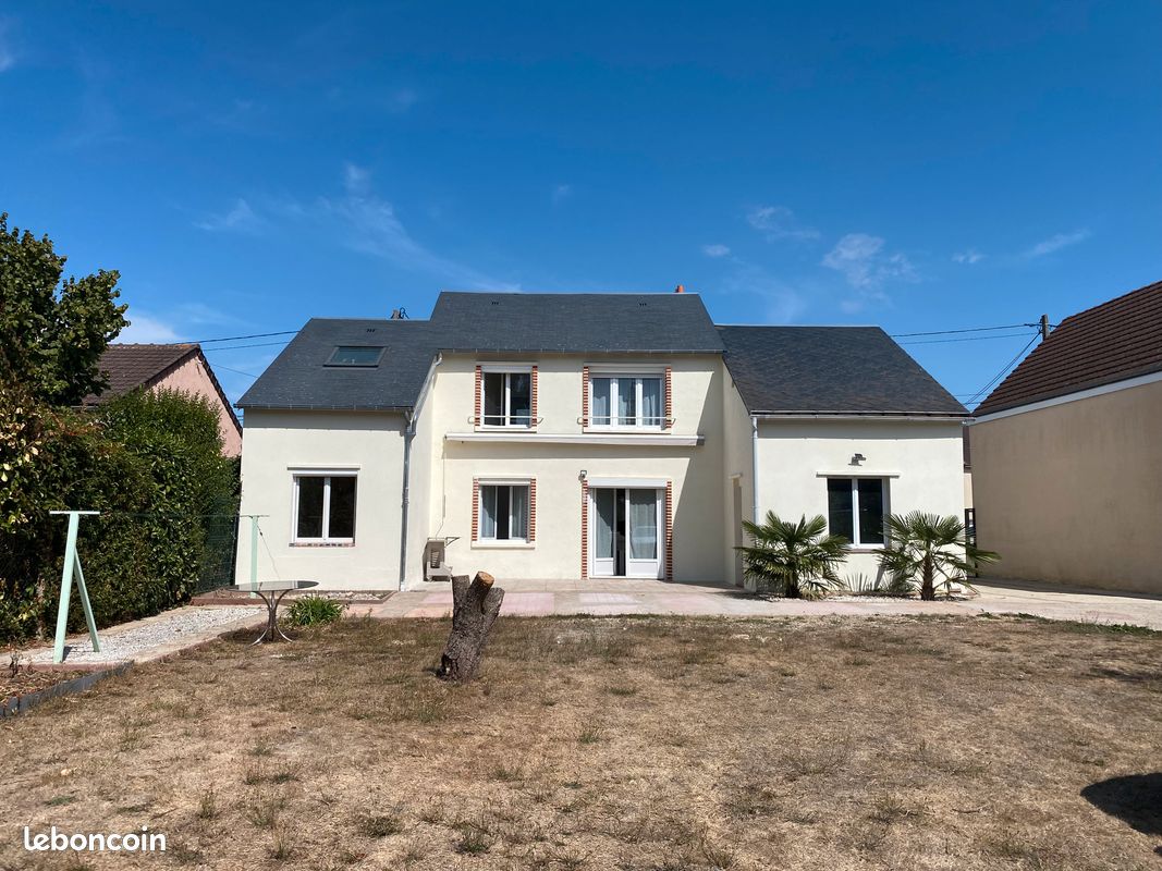 Maison 7 pièces 111 m² · à Châteauneuf-en-Thymerais · 111 m² · 237 500 €