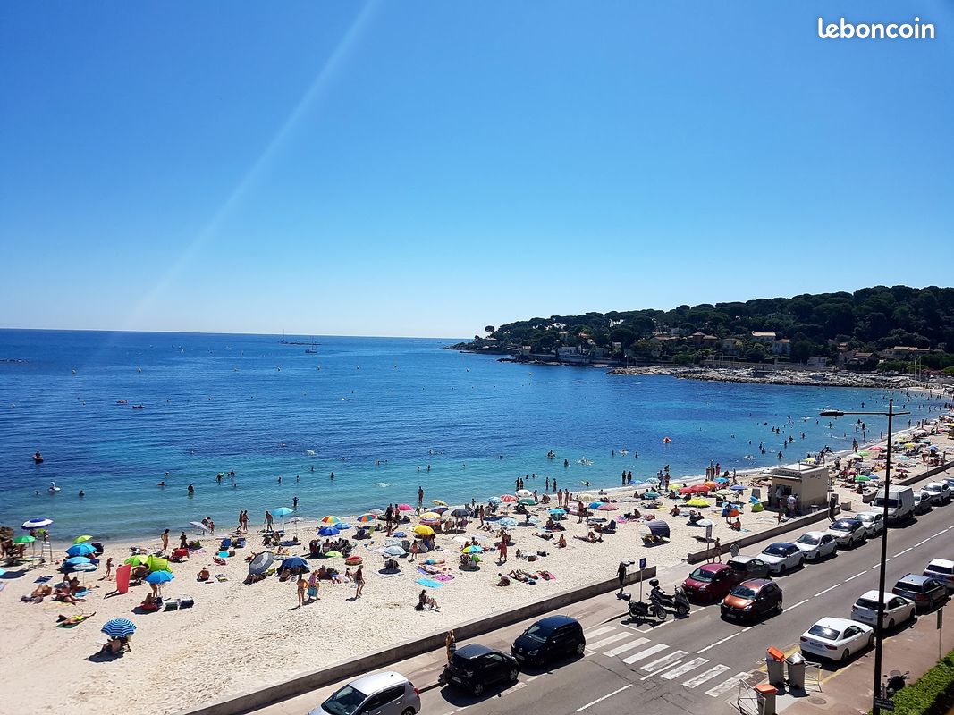Appartement 1 pièce 27 m² · à Antibes · 27 m² · 890 €