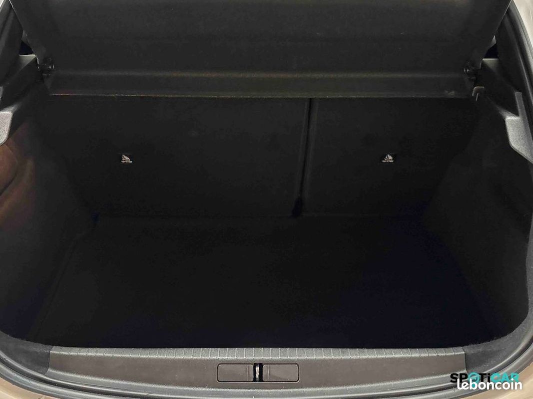 PEUGEOT 208 PureTech 100 S&S BVM6 Active (image 9)
