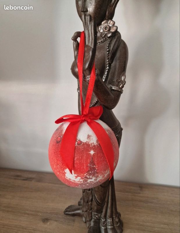Superbe lot 82 boules de Noël (image 12)