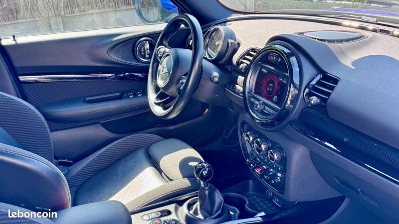Mini Clubman essence TBEG seulement 69000 Kms (image 3)