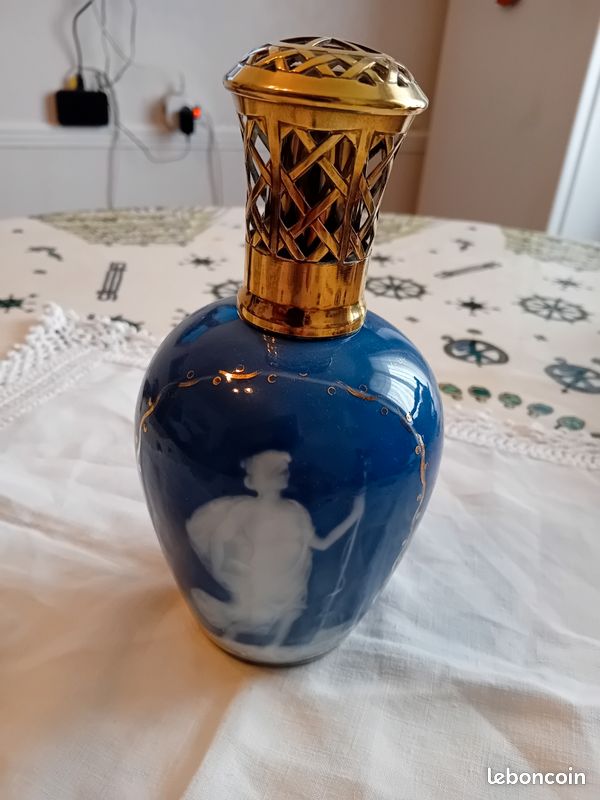 Vends lampe Berger ancienne (image 1)