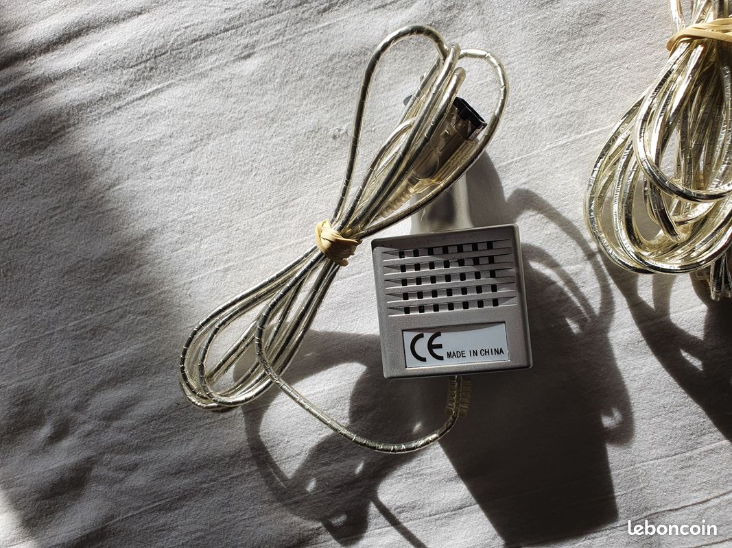 Chargeur allume cigare et cable link gameboy advance (image 2)