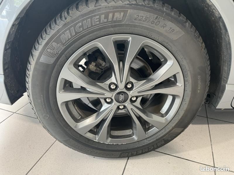 Ford Kuga 2.5 Duratec 190ch FHEV E85 ST-Line X BVA (image 15)