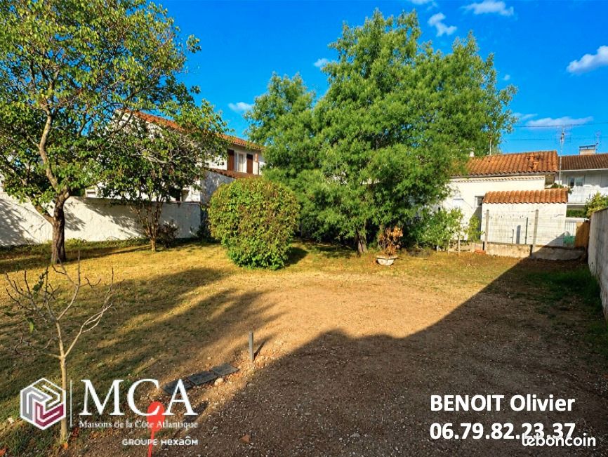 Terrain 461 m² Royan · 273 000 €
