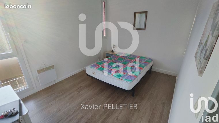 https://img.leboncoin.fr/api/v1/lbcpb1/images/d8/2a/35/d82a356781b8d705ff0d832265082abf24441299.jpg?rule=ad-image