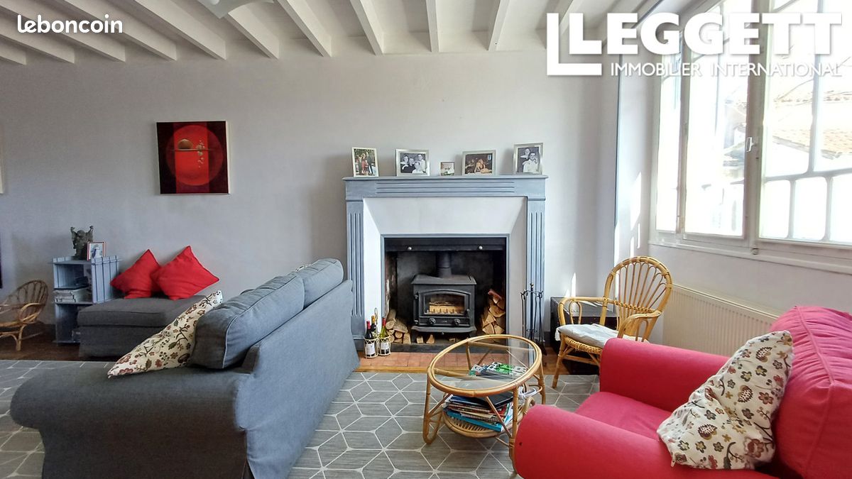 Maison 6 pièces 140 m² - Ventouse 16460 (image principale 6)