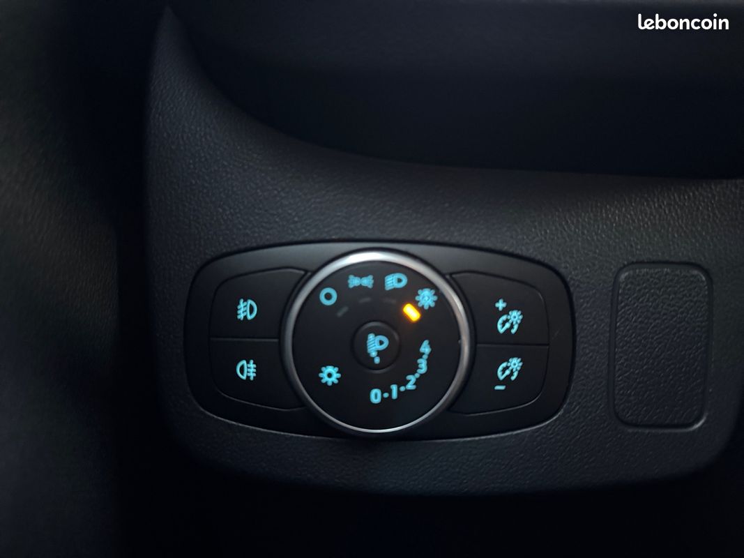 FORD PUMA 155 ch mHEV SS BVM6 Titanium CarPlay Enceinte BO Radar de recul Garantie 12 Mois Europe (image 21)