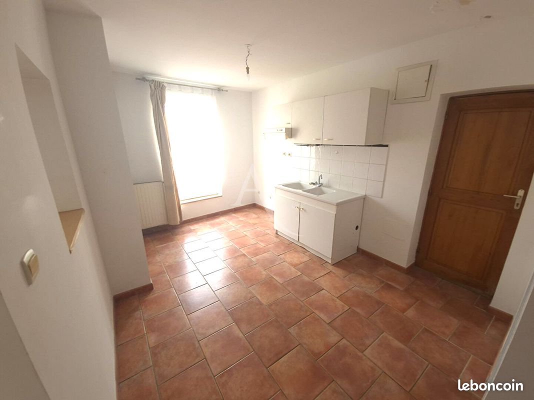 Appartement 2 pièces 49 m² · à Nîmes · 49 m² · 585 €/mois