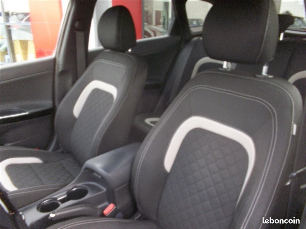 Kia CEED III SW 1.0 T-GDI 120 CH ISG BVM6 GT Line (image 12)