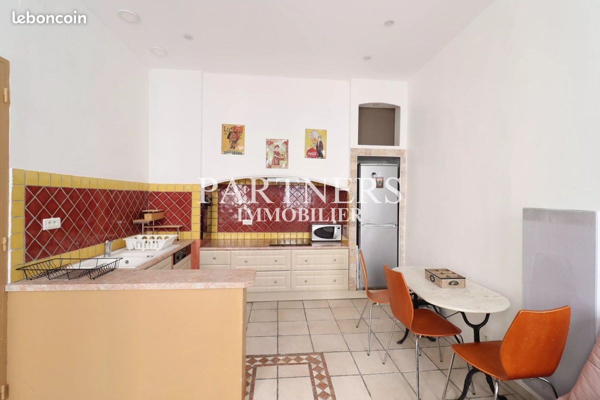 Appartement 2 pièces 40 m² · à Aix-en-Provence · 40 m² · 1 022 €