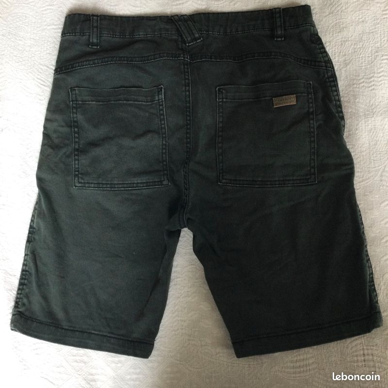 Lot shorts garçon 11/12 et 14 ans (image 8)