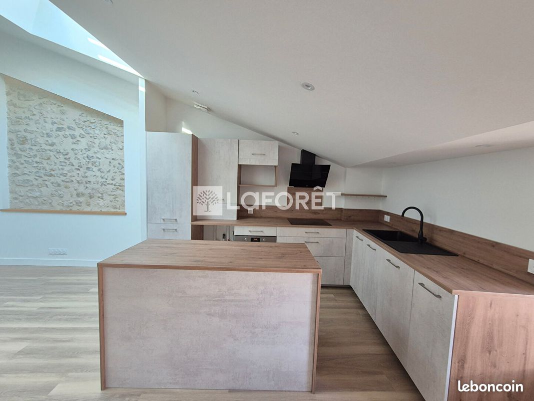 Appartement 3 pièces 65 m² · à La Rochelle · 65 m² · 1 355 €/mois