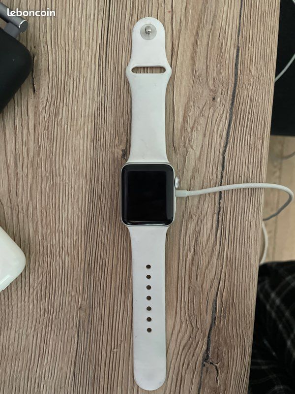 Apple Watch (image 2)