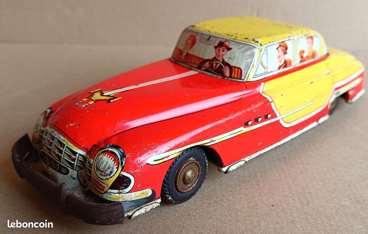 Ancienne Voiture En Tôle Friction – 22 Cm – Ventilateur Qui Fonctionne – Jouet Collection