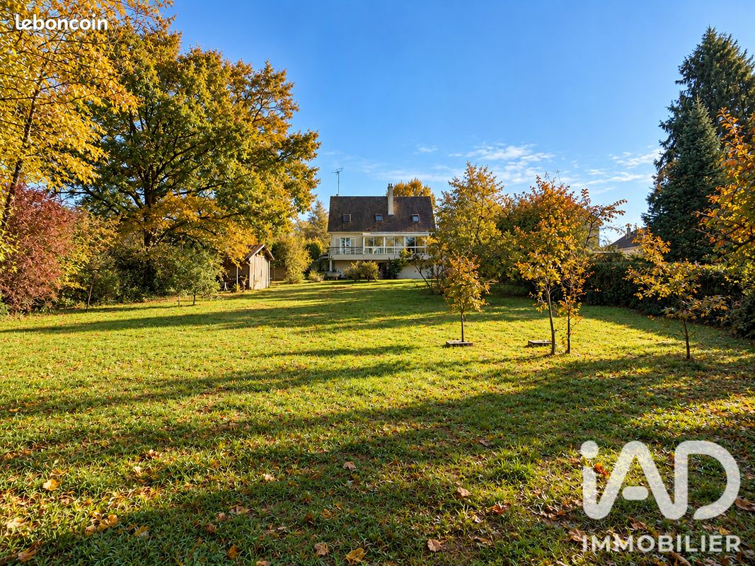 Maison 7 pièces 148 m² · à Veigné · 148 m² · 378 000 €