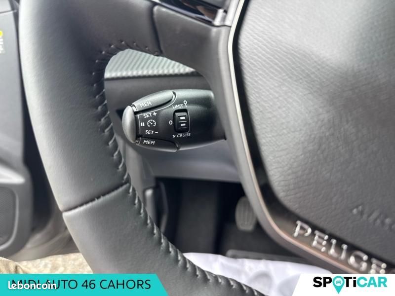 Peugeot 208 1.5 BlueHDi 100ch S&S Allure (image 16)