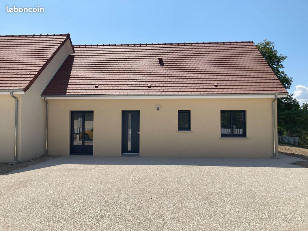 Maison 4 pièces 80 m² · à Vaudes · 79,9 m² · 795 €/mois