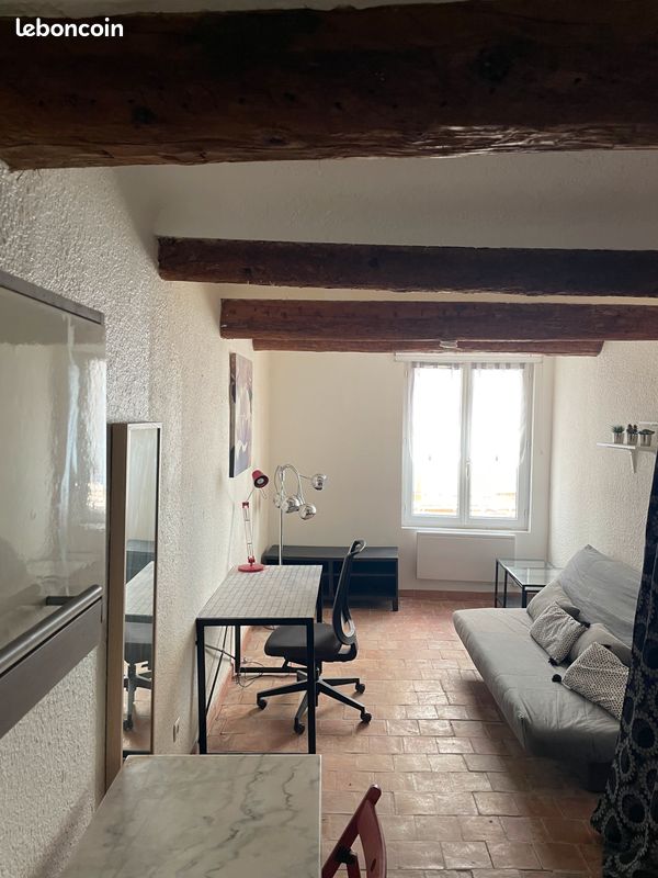 Appartement 1 pièce 25 m² · à Aix-en-Provence · 25 m² · 700 €