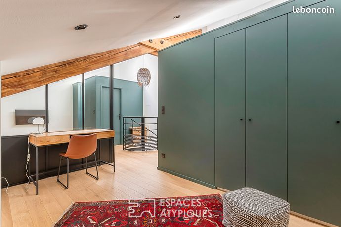 Duplex 3 pièces 111 m² — 12