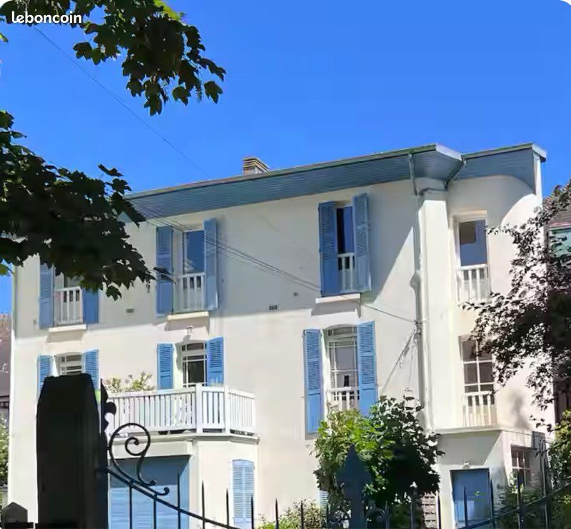 Appartement 2 chambres en plein centre ville et à 50 mètres de la mer (image 9)