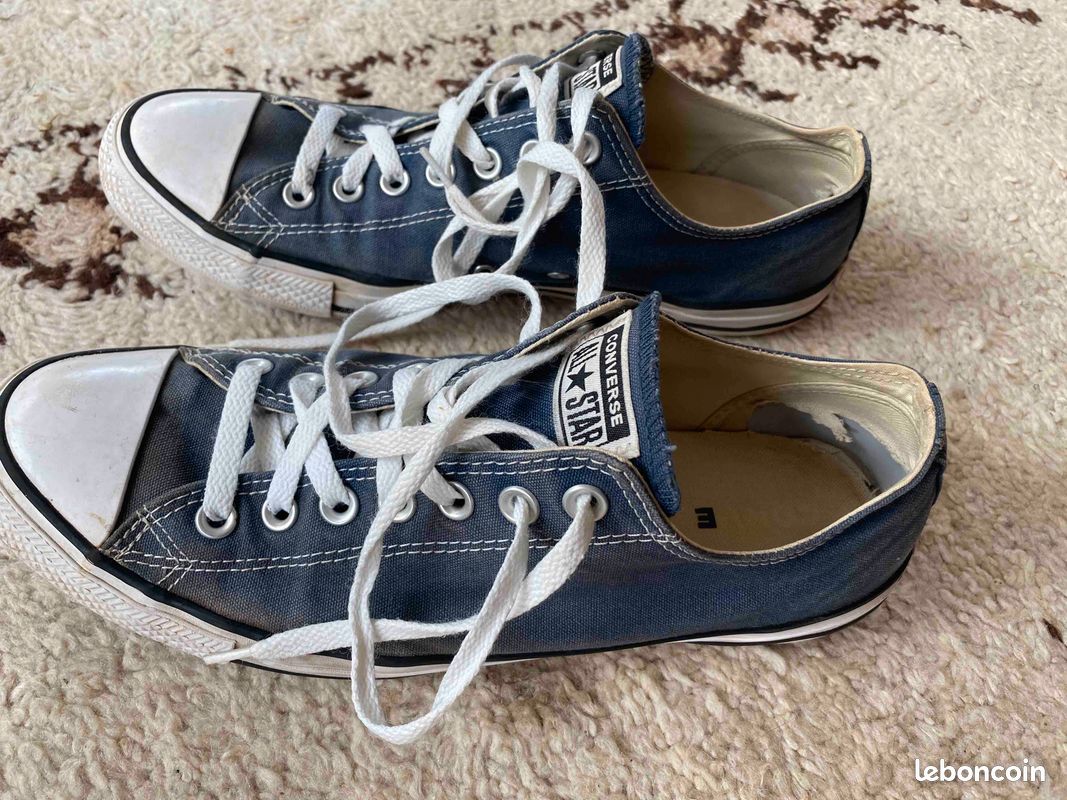 Hotel Kalinga Converse Bleu 36 Hotel Kalinga Basket Asics Bleu