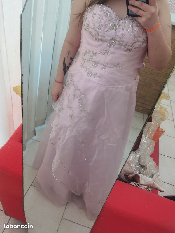 Robe (image 3)