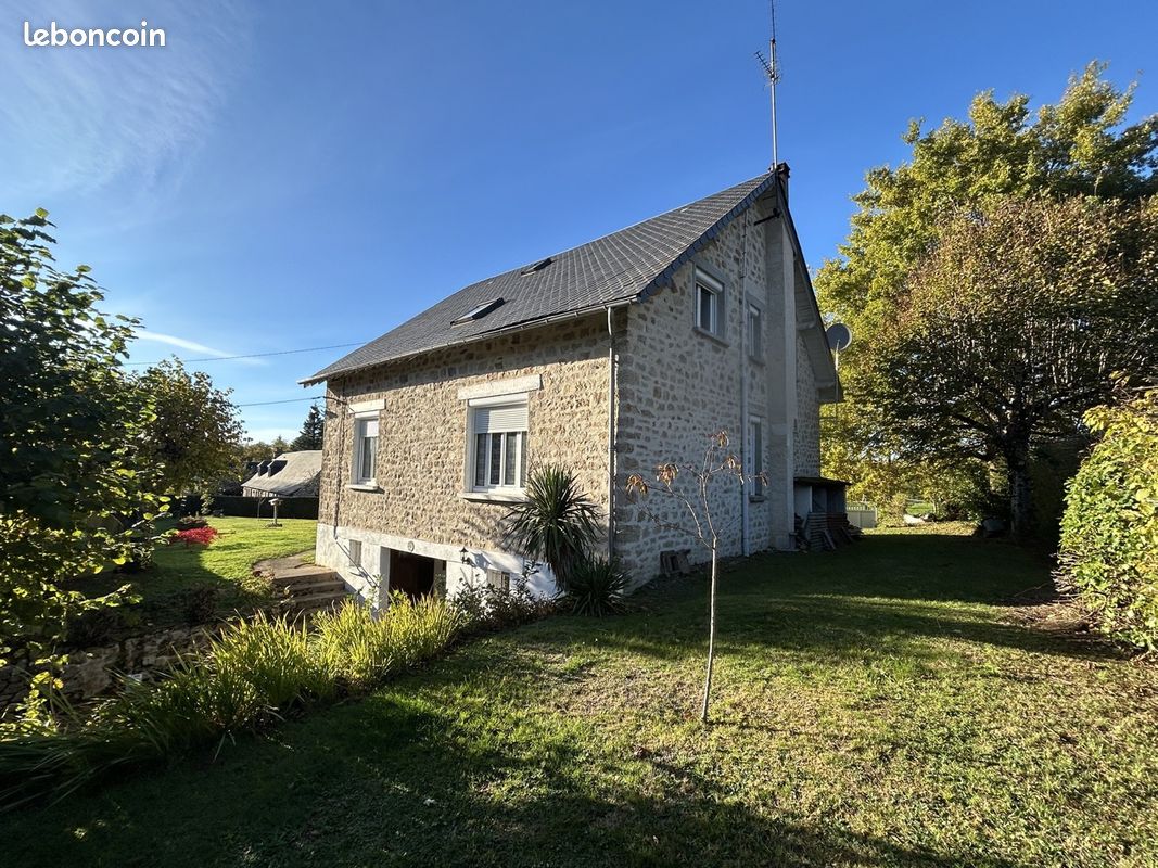 Maison 5 pièces 140 m² · à Marcillac-la-Croisille · 140 m² · 129 600 €