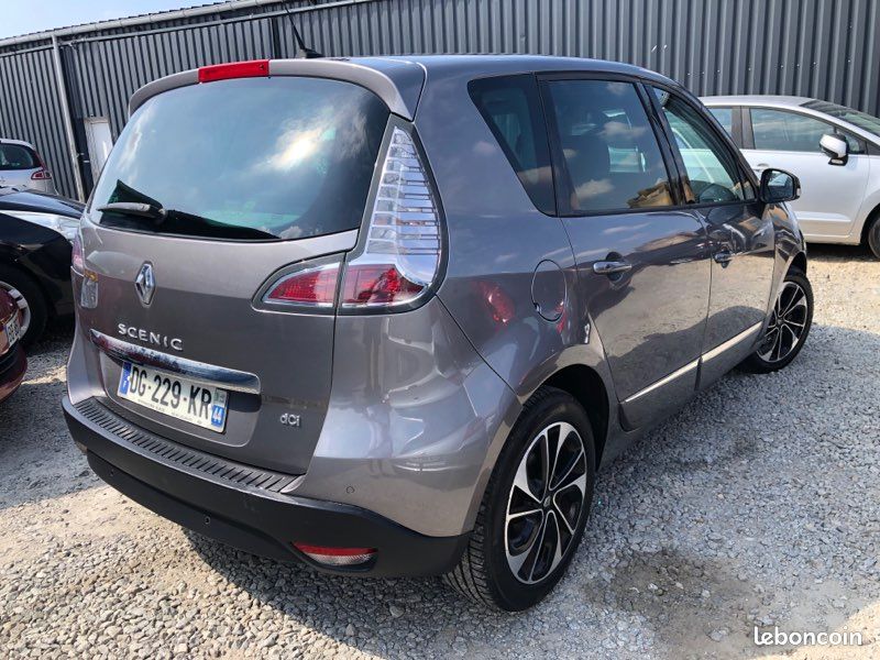 RENAULT SCENIC 3 Phase 2 1.5 dci 110 cv BOSE (image 4)