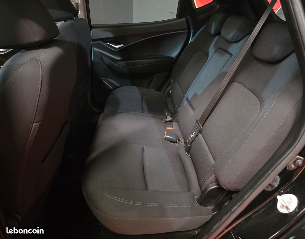 Hyundai IX20 1.6 crdi 115 cv (image 4)