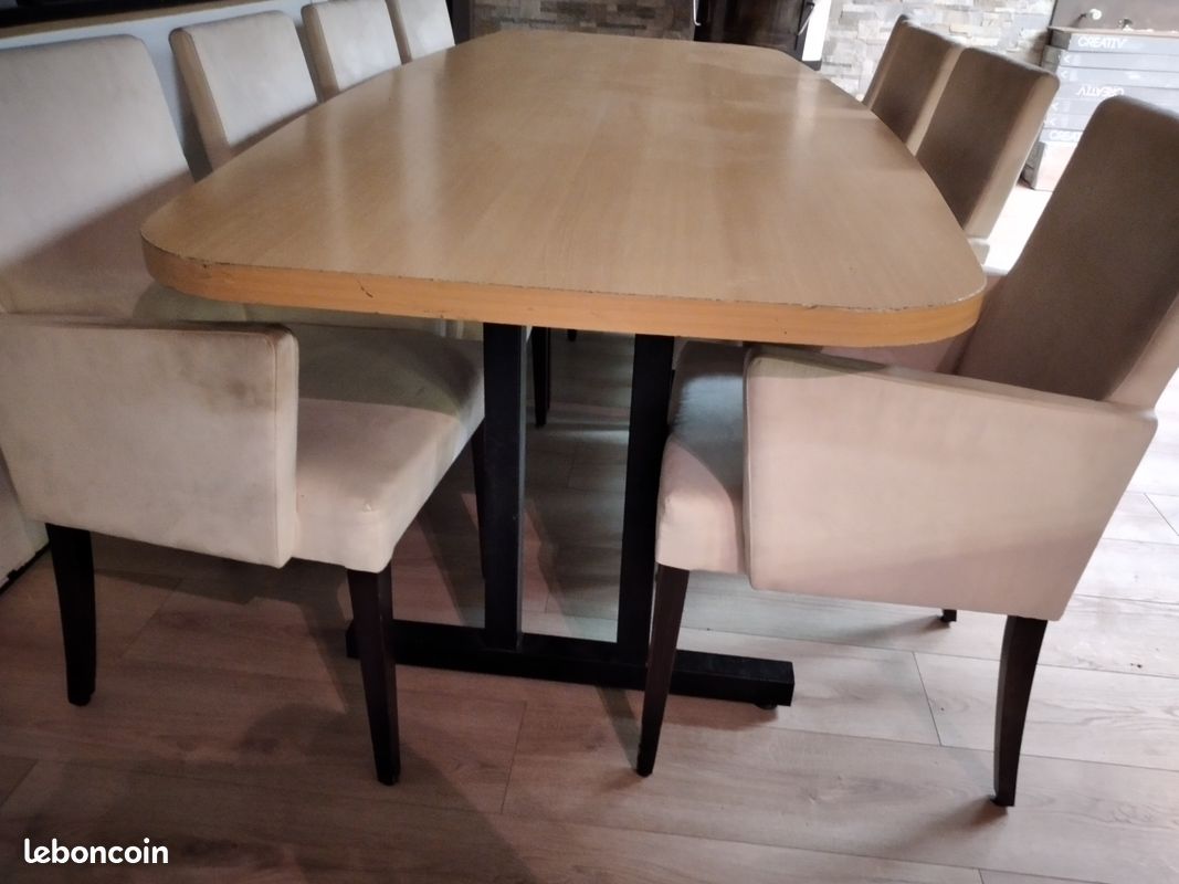 Pied de table design pour grande table (image 1)