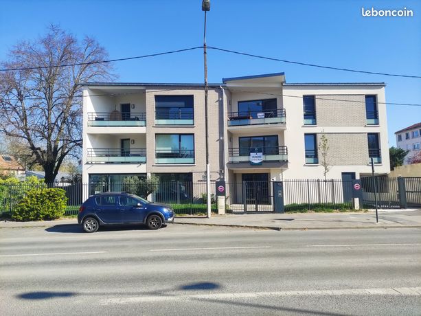 Appartement 2 pièces 45 m² + Garage + Parking privatif