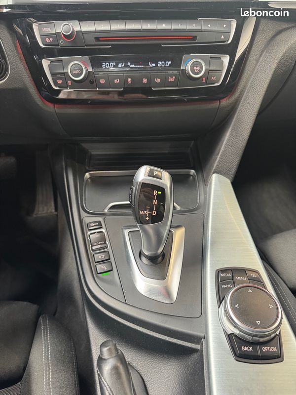 Bmw Série 3 Touring (F31) LCI 316d 116ch Sport Line BVA8 / HUD / Hayon Élec / Caméra / Suivi Complet (image 18)