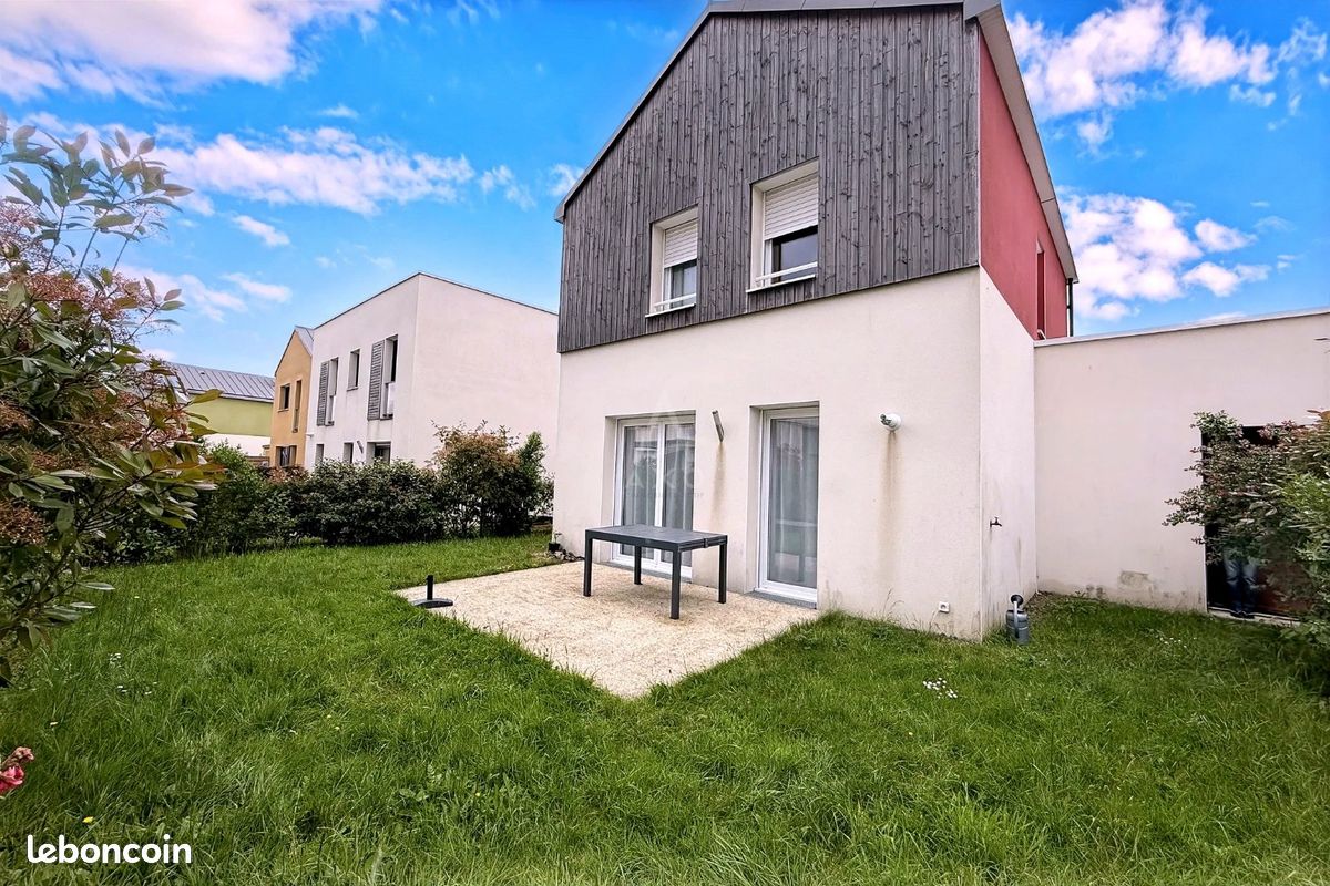 Maison 4 pièces 80 m² · à Liffré · 80 m² · 273 000 €