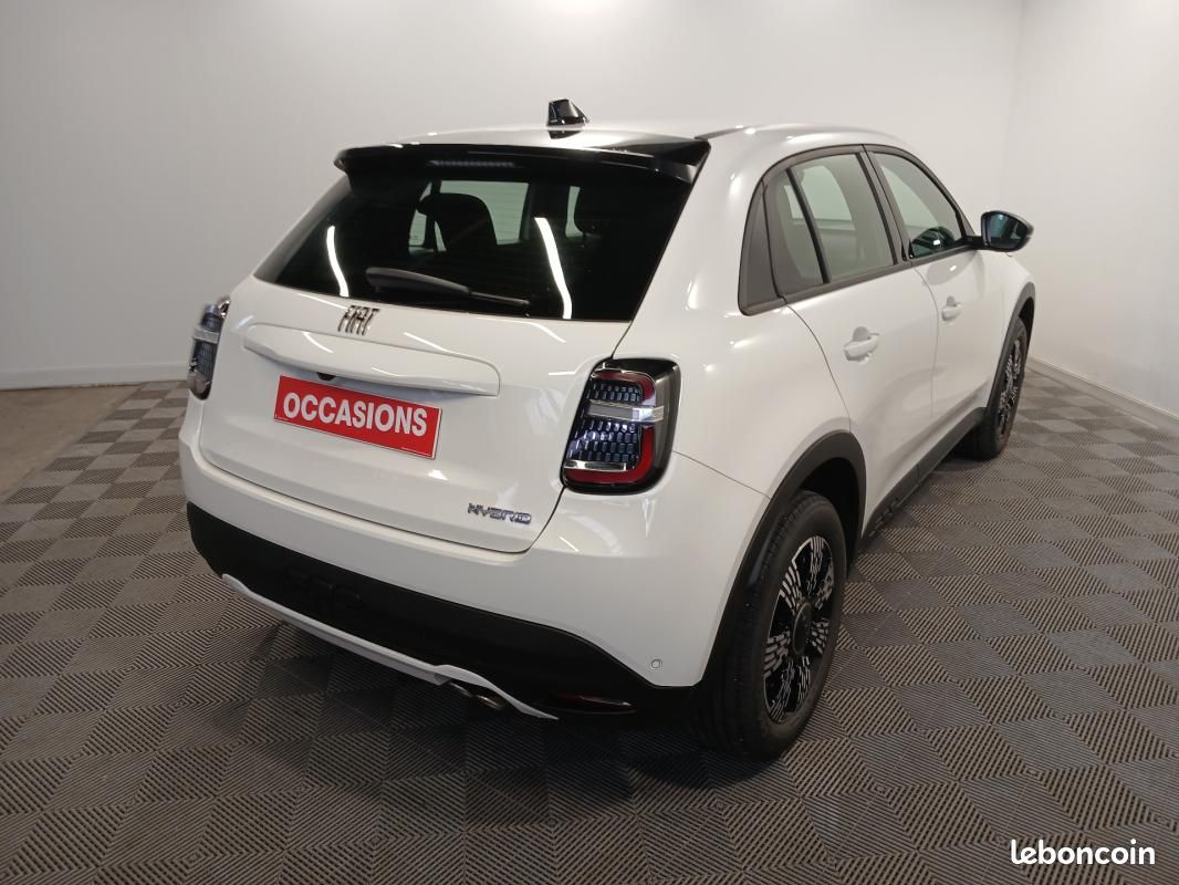 Fiat 600 T-Gen 3 1.2 Hybrid 145ch eDCT6 Pop (image 2)