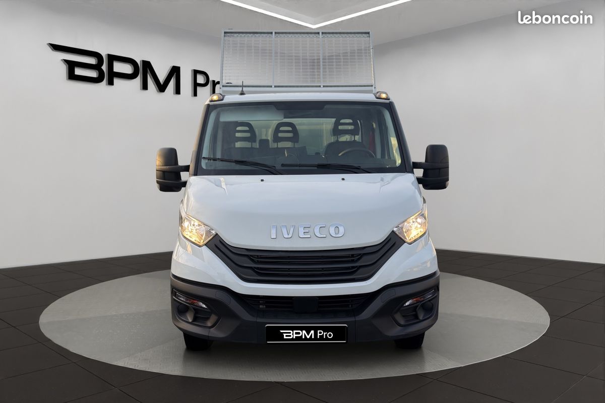 Iveco Daily CCb 35-160H / 3.0 160CH / BENNE & COFFRE / 2023 / 35C16 / (image 2)