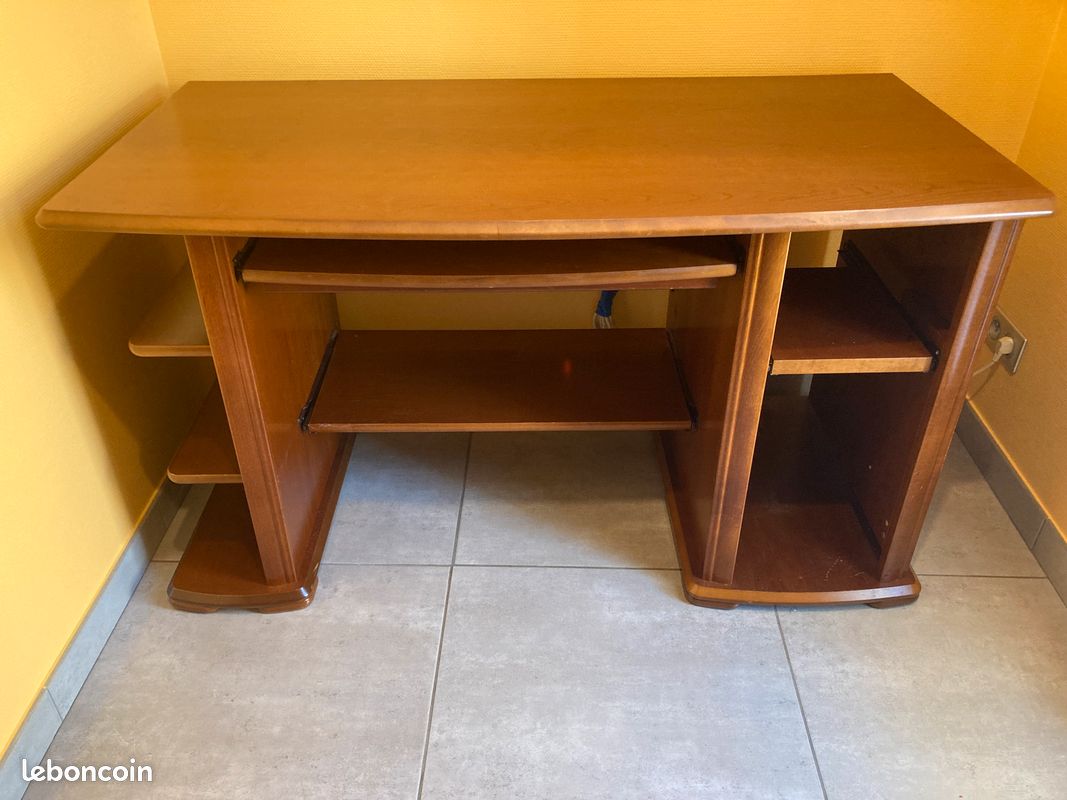 Bureau informatique (image 1)