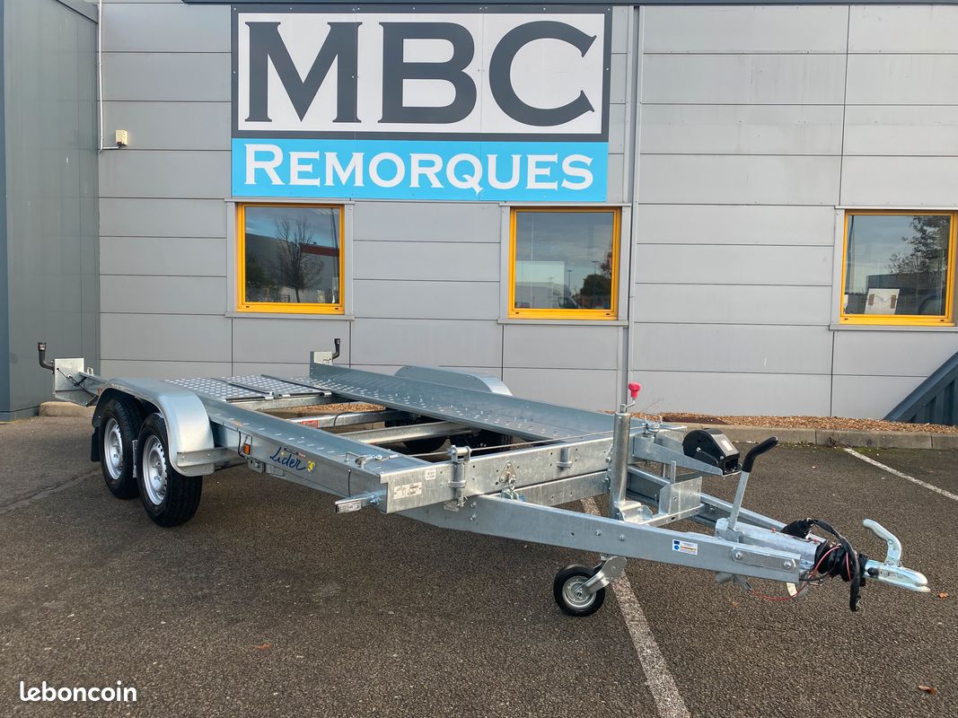 Remorque plateau porte voiture lider 2 essieux basculant 39760 2500 kg de ptac disponible en stock (image 1)