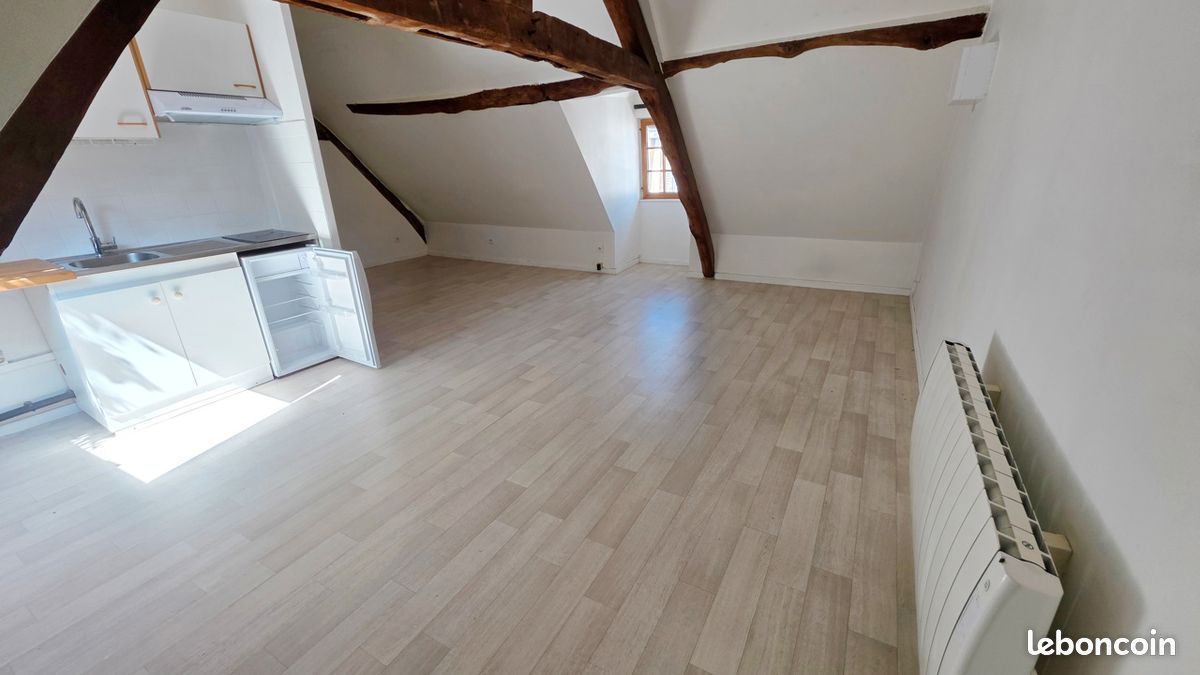 Appartement 1 pièce 26 m² · à Pont-de-l'Arche · 26 m² · 376 €/mois