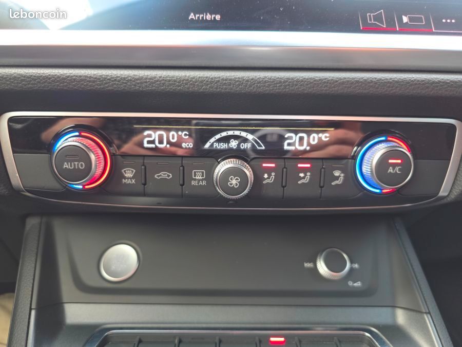 Audi Q3 35 TDI 150 S tronic 7 S line JA19 LED Hayon EL. 1ère Main (image 22)