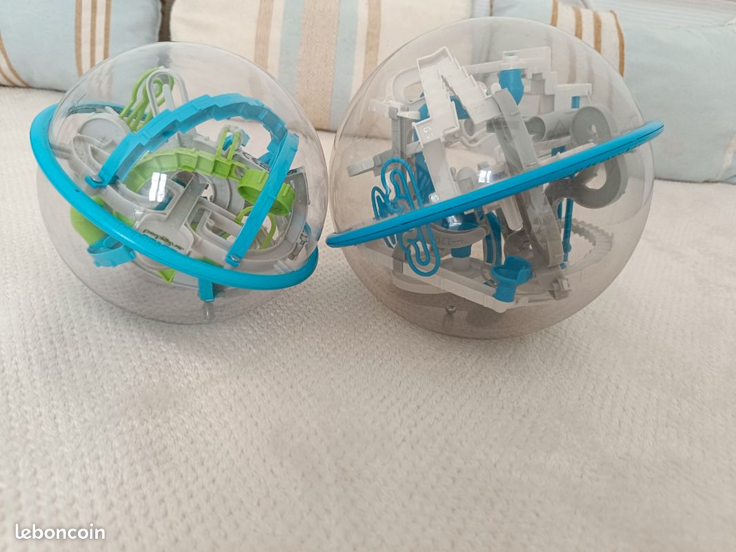 Jeu Labyrinthe Bille 4 Modèles Puzzles Labyrinthe 3D Baker Ross - Lot De 4 - Jeu D'adresse Avec Bille - Enfant 3 Ans+ - Couleurs Variées Jeux Labyrinthe Bille Enfants 4 Modèles