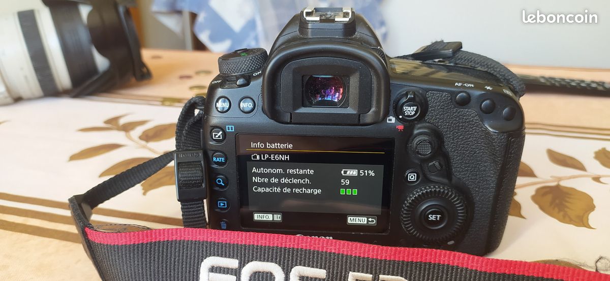 Canon EOS mark IV (image 4)