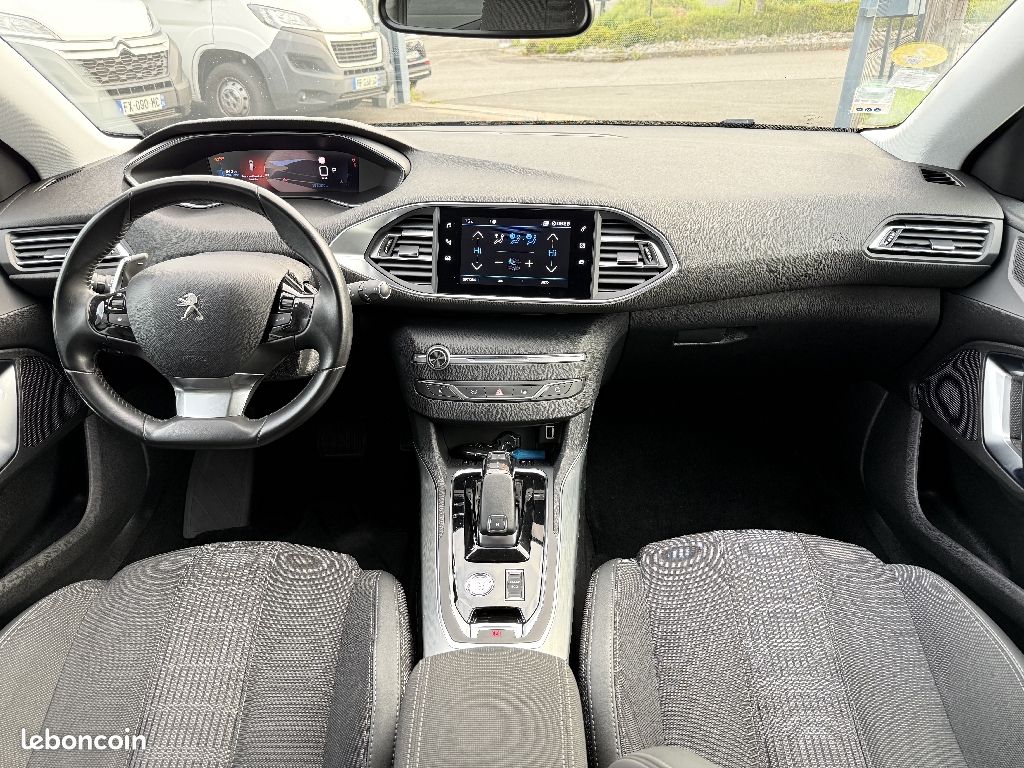 Peugeot 308 BlueHDi 130ch SetS EAT8 Allure (image 7)