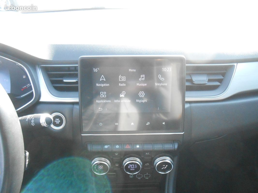 RENAULT CAPTUR TCe 130 EDC FAP Intens (image 23)