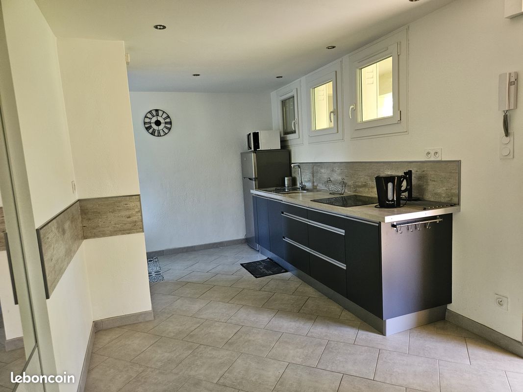 Appartement 4 pièces 63 m² · à Castres · 63 m² · 100 000 €