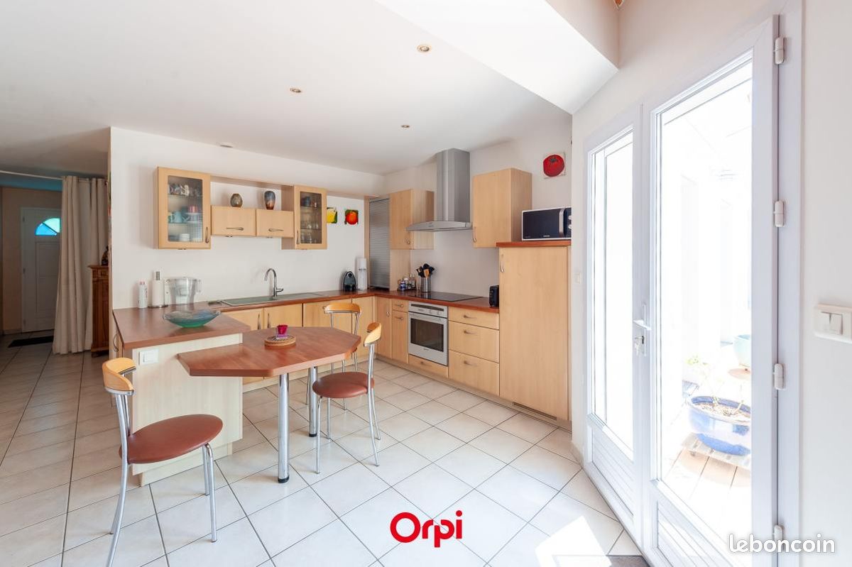 Maison 6 pièces 156 m² (image 3)