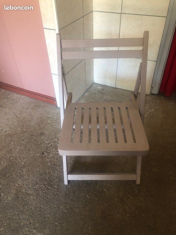 Chaise bois pliante (image 1)