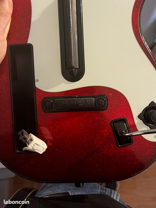 Guitare « guitare herro wii » (image 5)